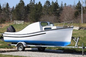 Read more about the article Does a Boat Trailer NEED Fenders? (The Shocking Truth)