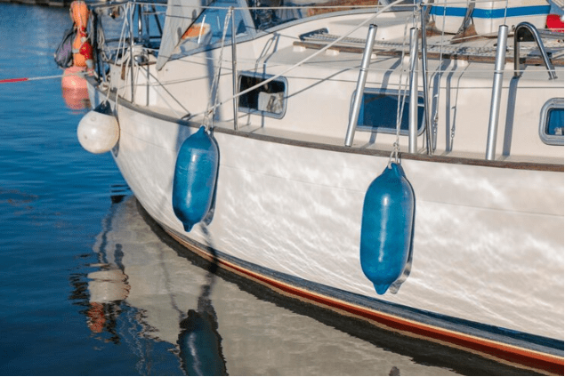 How to Tie Center Hole Boat Fenders 